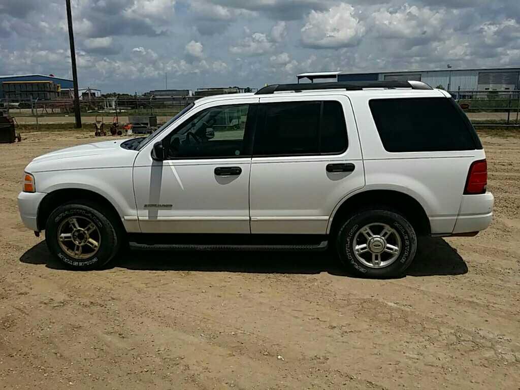 2005 Ford Explorer