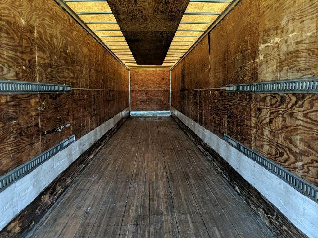 2001 Trailmobile Trailer Corporation 53 ft. Van Tr