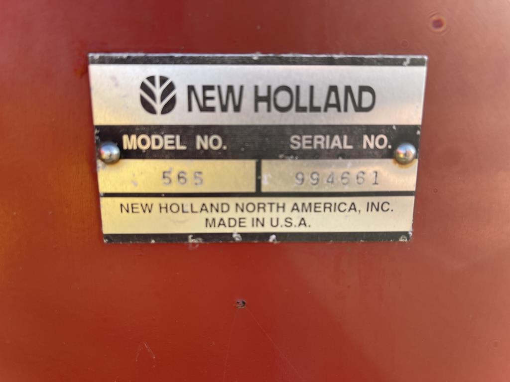 New Holland 565 Square Baler