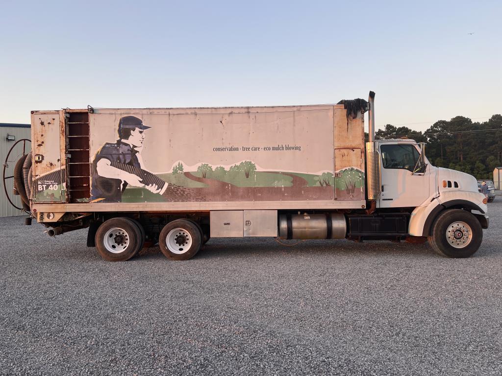 Mulch Truck