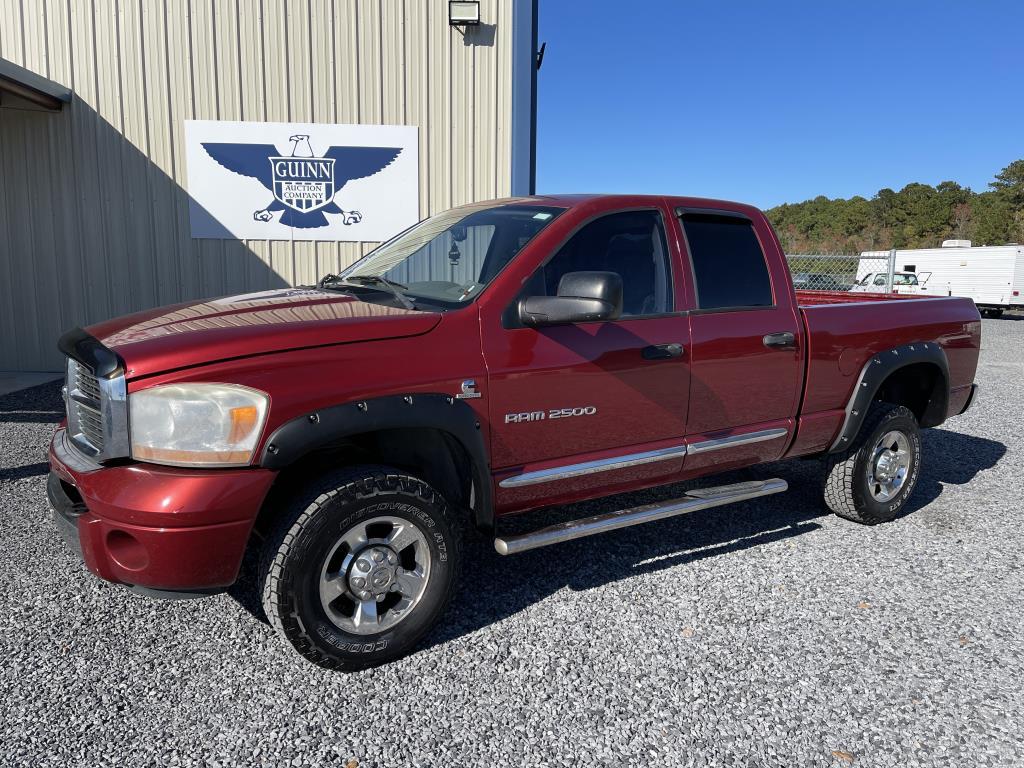 2006 Dodge 2500 4X4 Pickup Truck