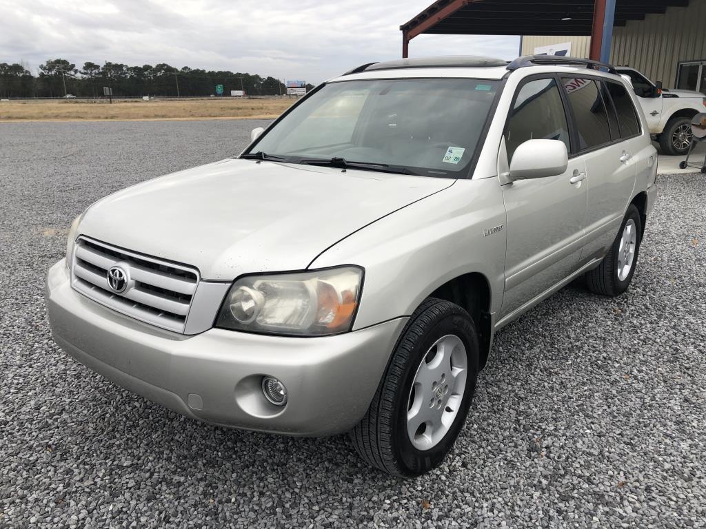 2004 Toyota Highlander SUV