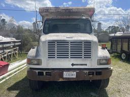 2000 International 4900 Dump Truck