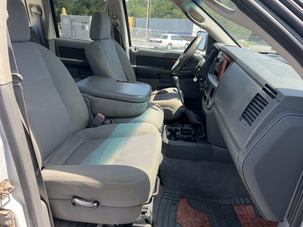 2006 Dodge Ram 3500 SLT 4WD Pickup Truck