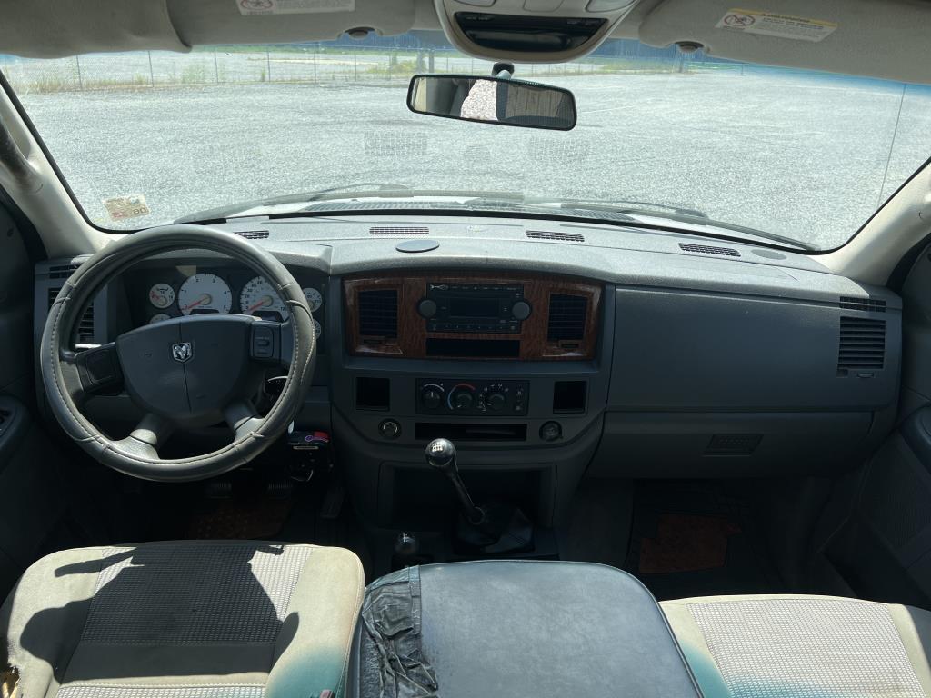 2006 Dodge Ram 3500 SLT 4WD Pickup Truck
