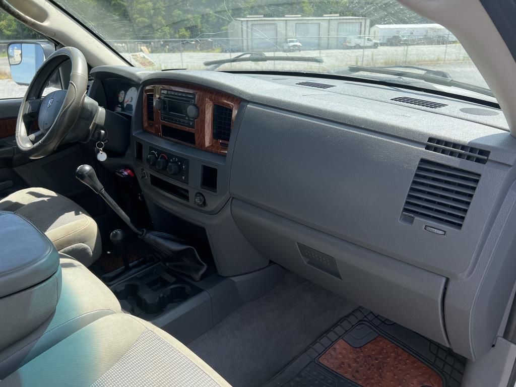 2006 Dodge Ram 3500 SLT 4WD Pickup Truck
