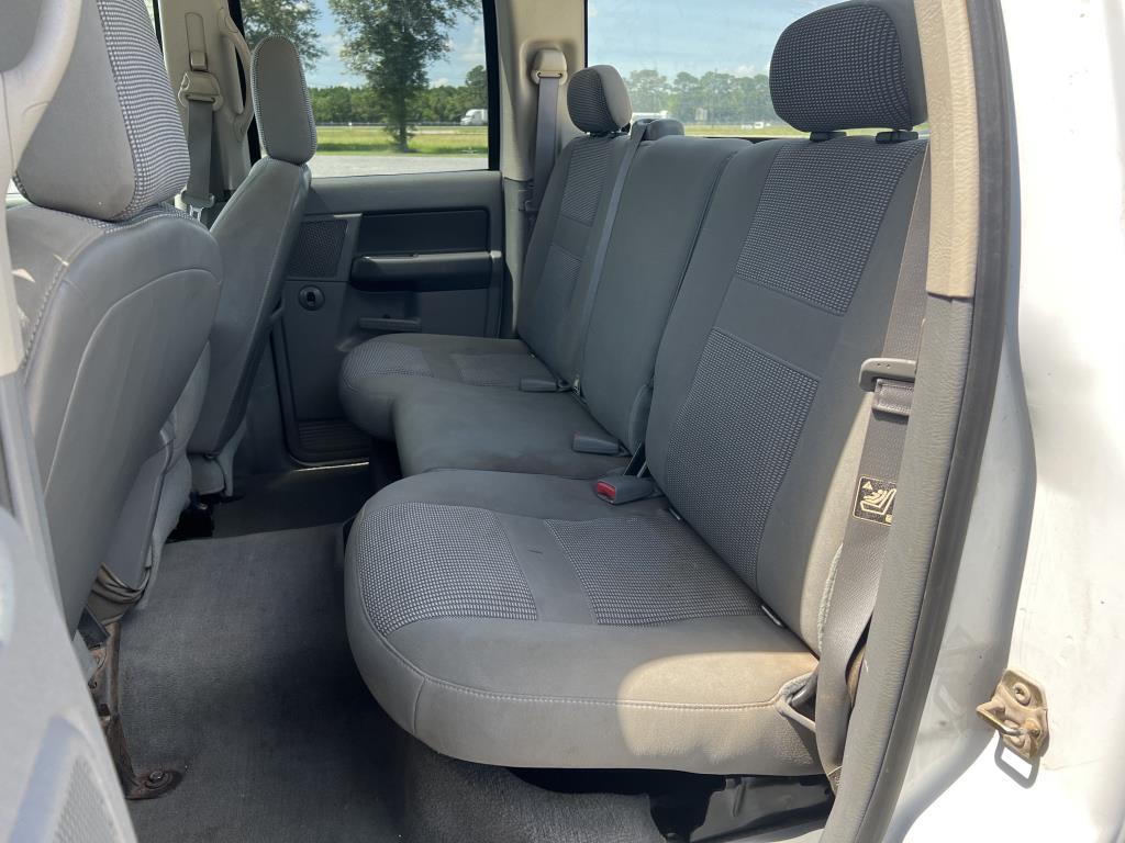 2006 Dodge Ram 3500 SLT 4WD Pickup Truck