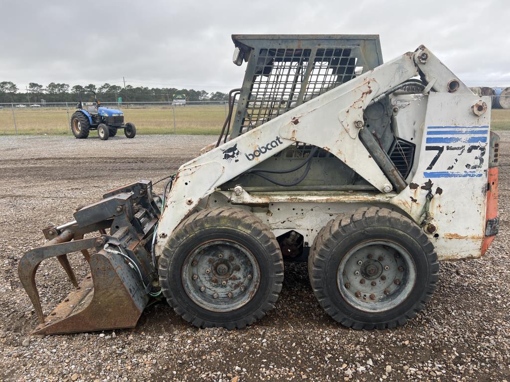 BOBCAT 773 Skid Steer