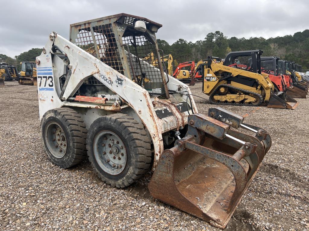 BOBCAT 773 Skid Steer