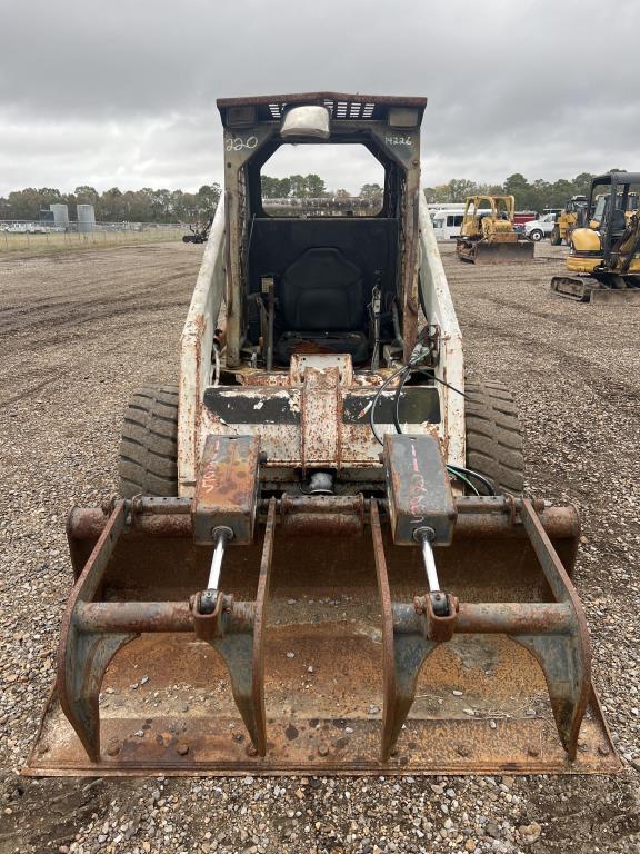 BOBCAT 773 Skid Steer
