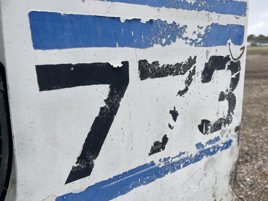 BOBCAT 773 Skid Steer