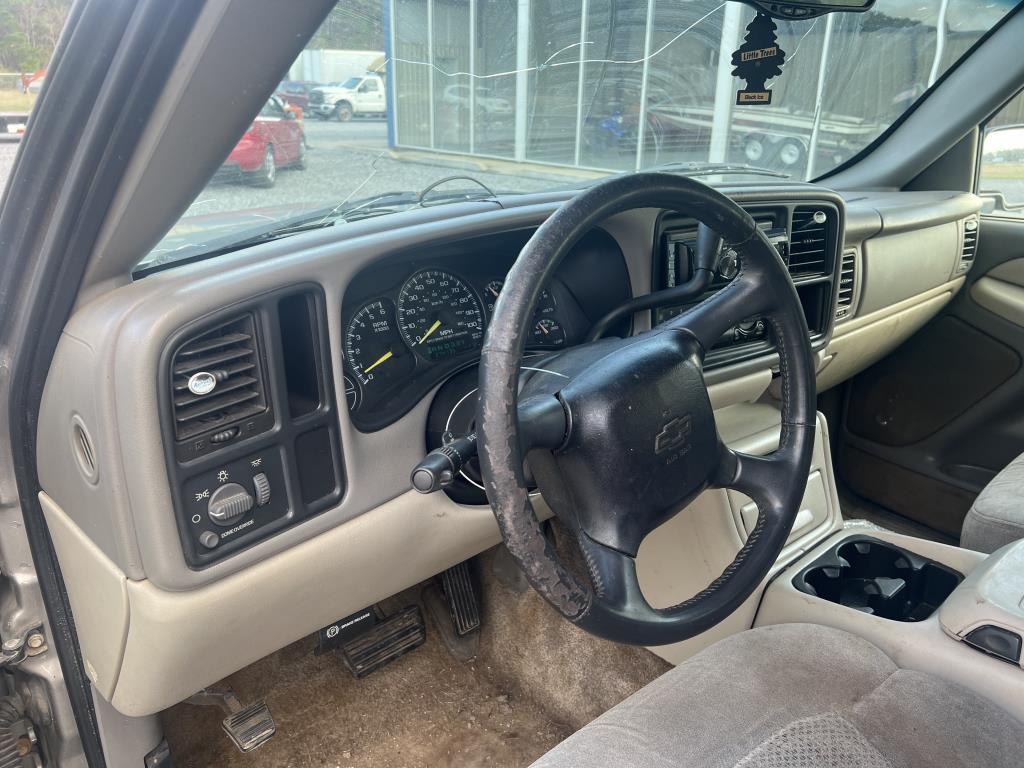 2001 Chevrolet Tahoe SUV