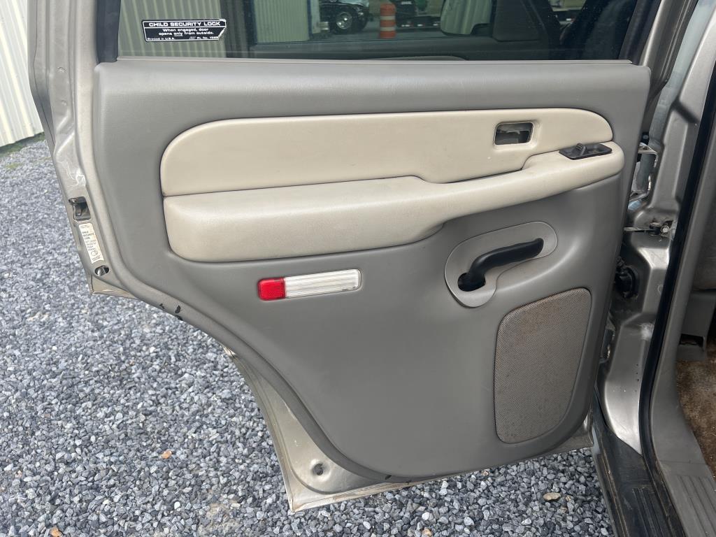2001 Chevrolet Tahoe SUV
