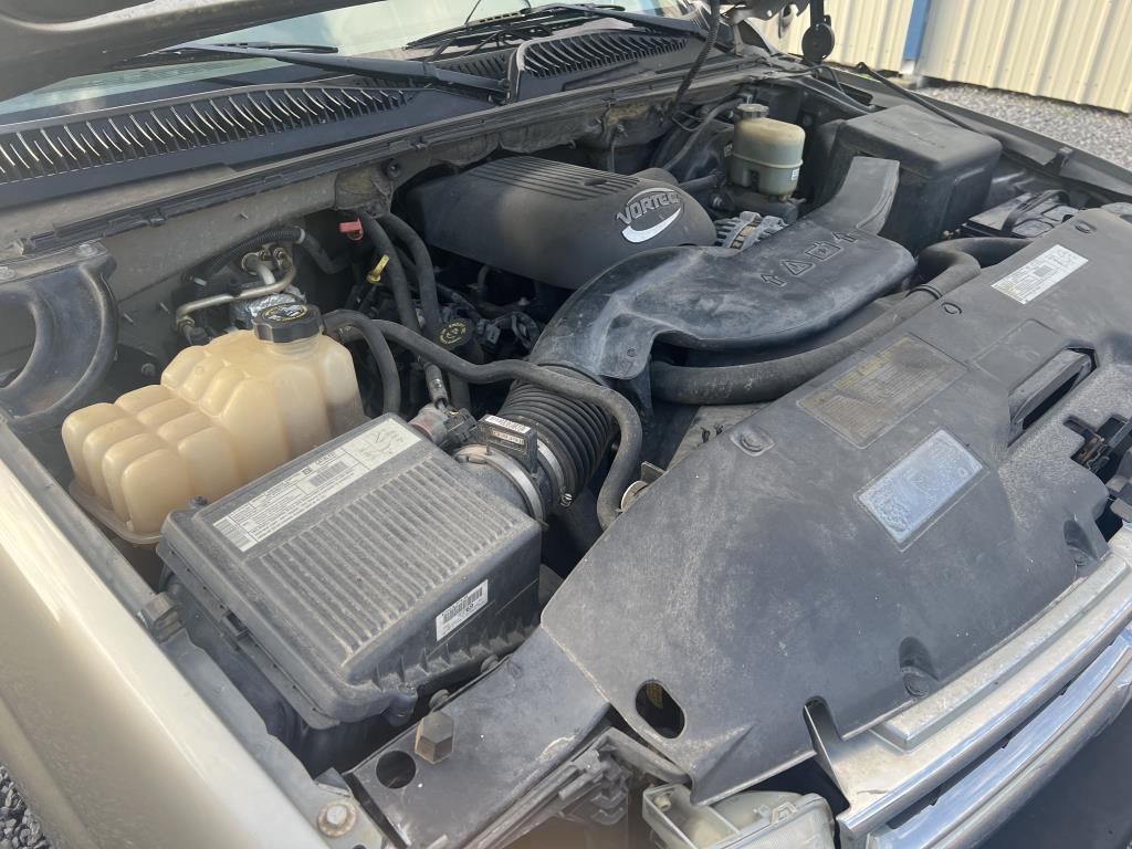 2001 Chevrolet Tahoe SUV