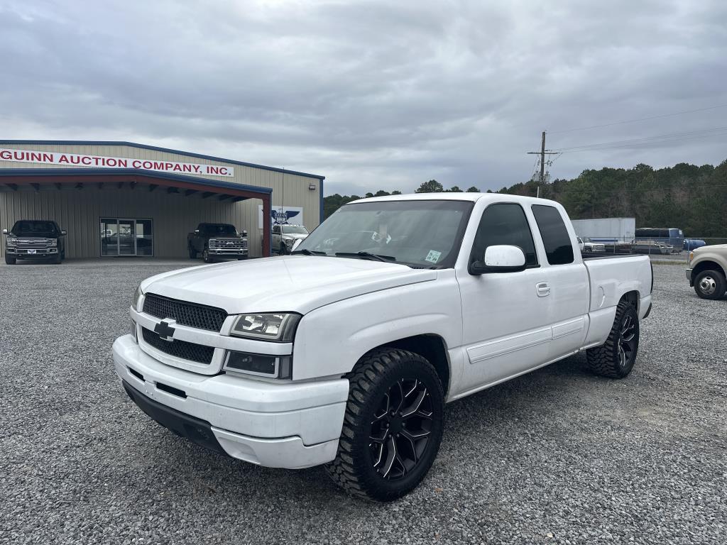 2003 Chevrolet Silverado 1500 Truck