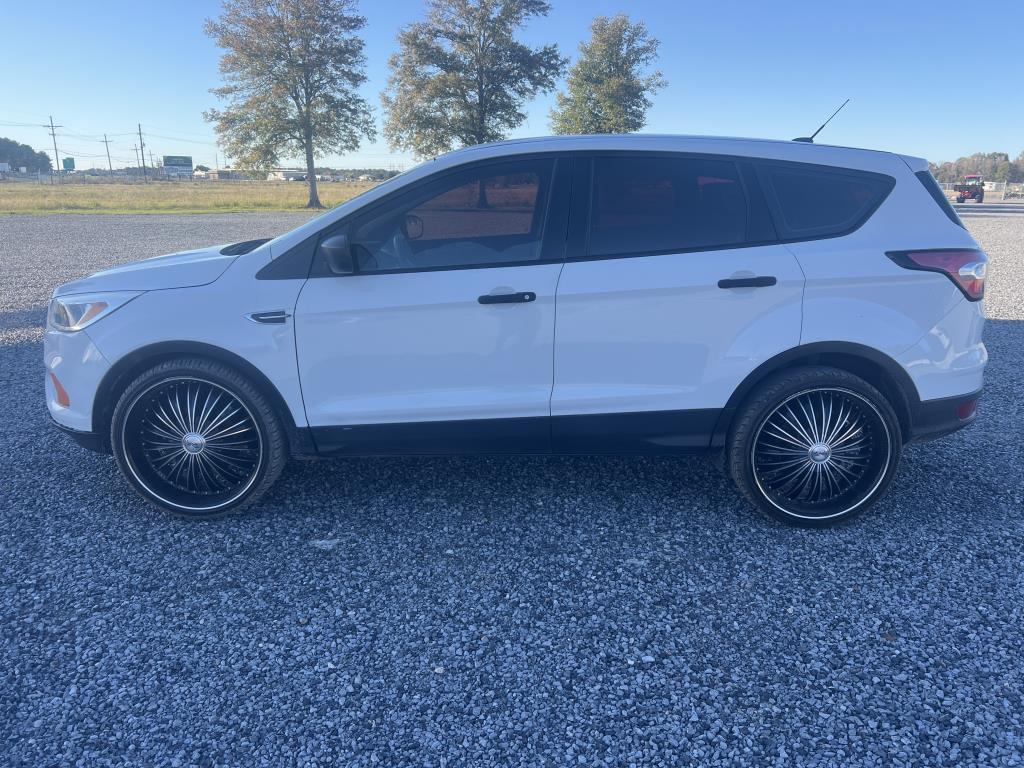 2018 Ford Escape S SUV