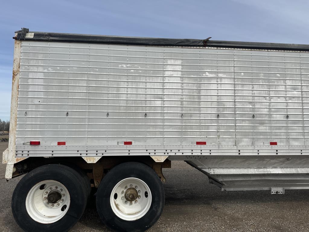 1983 Timpte Inc Grain Trailer