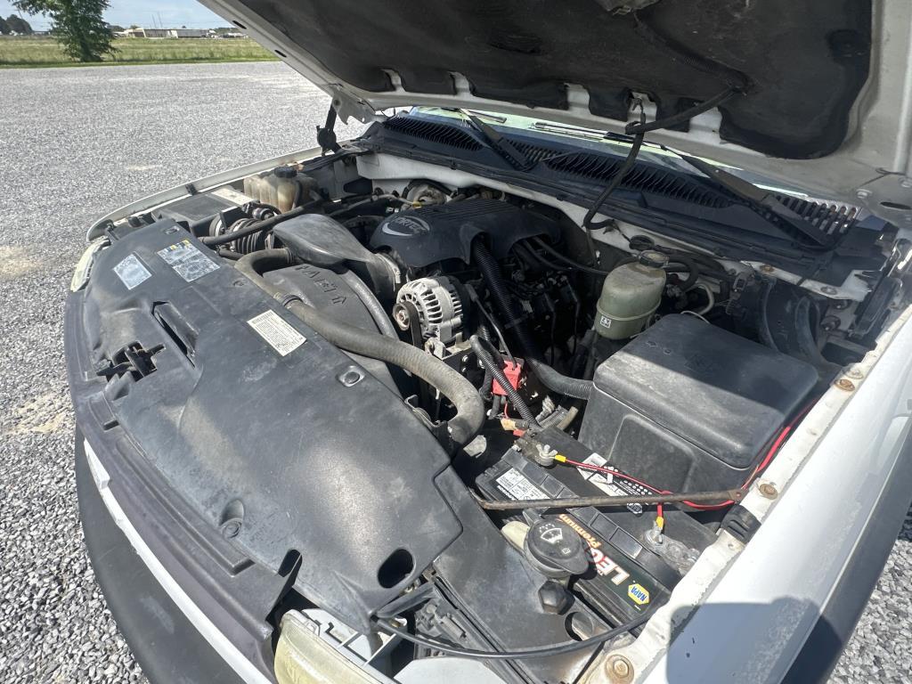 2002 Chevrolet Silverado 2500 Truck