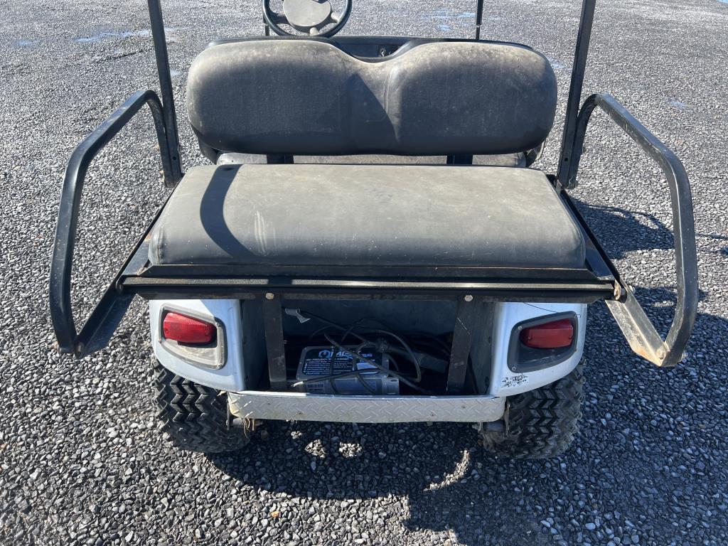 2010 EZGO Electric Valor Golf Cart