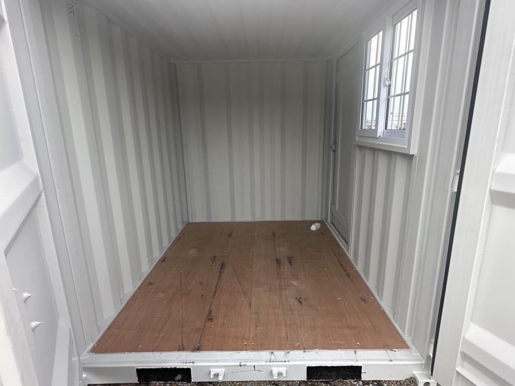 2024 8 ft. container