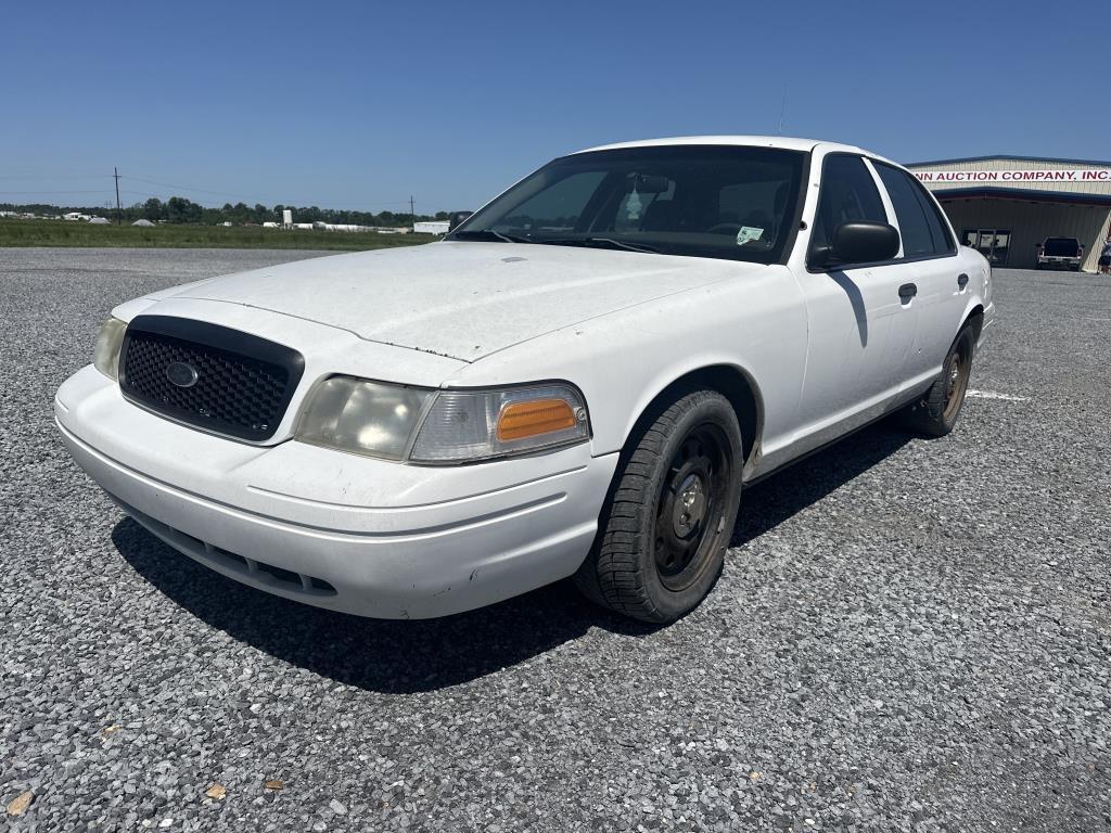 2009 Ford Crown Victoria Sedan