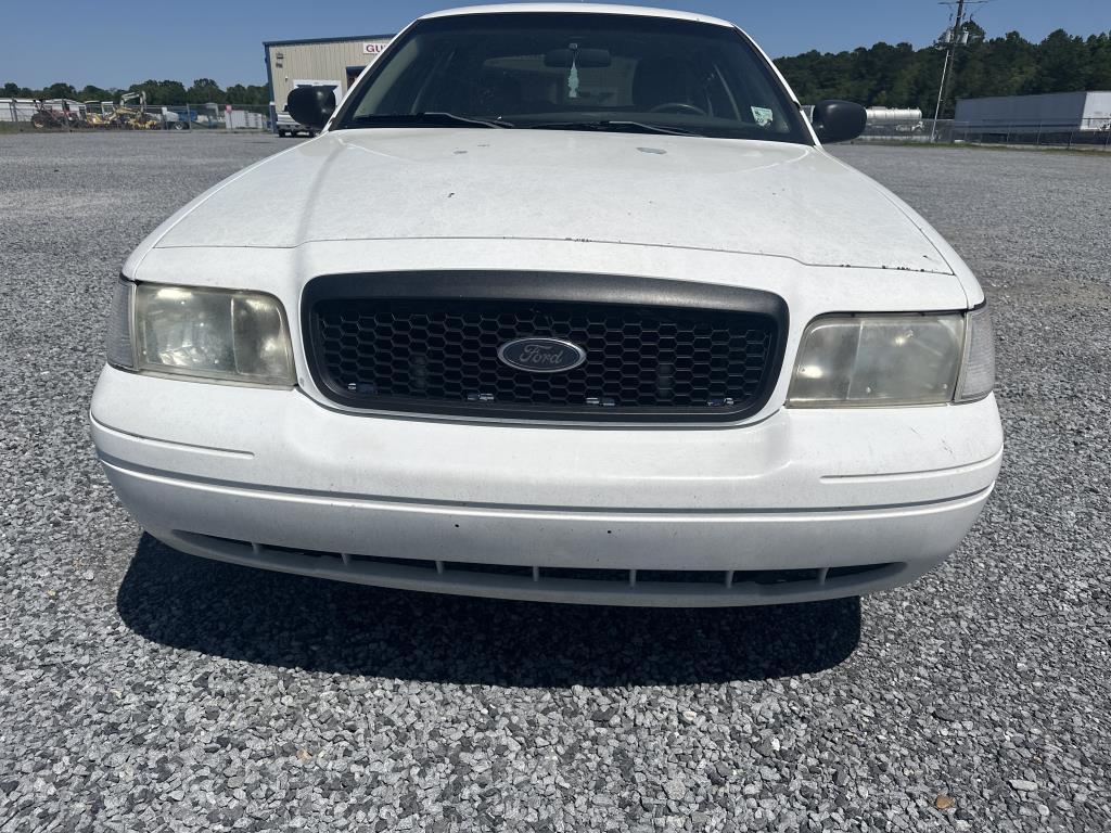 2009 Ford Crown Victoria Sedan