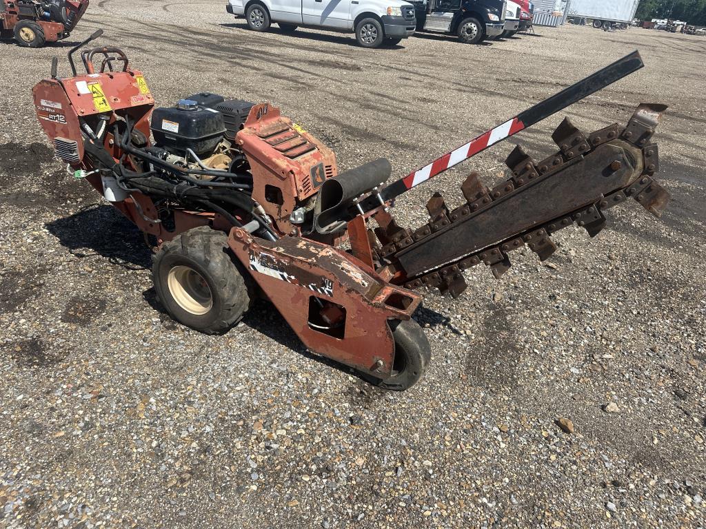 2011 Ditch Witch Rt12 Walk Behind Trencher