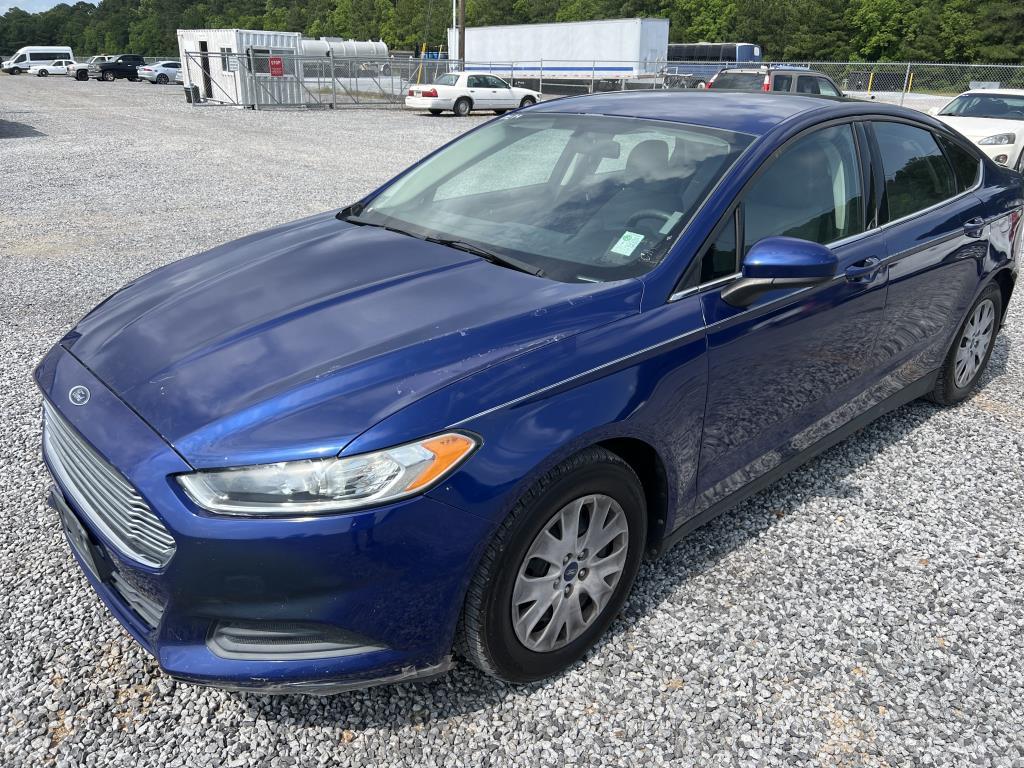 2013 Ford Fusion 4D Sedan