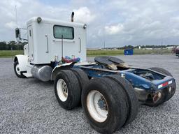 2001 Peterbuilt 379 Sleeper Truck Tractor