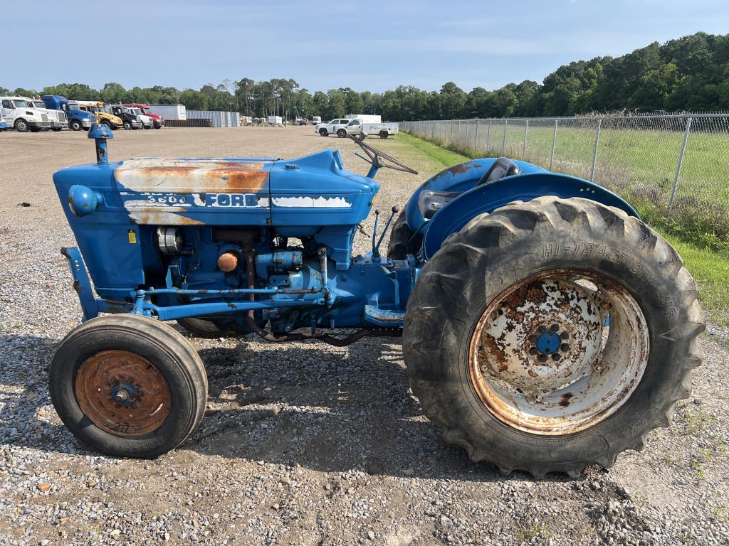 Ford 3600 Tractor