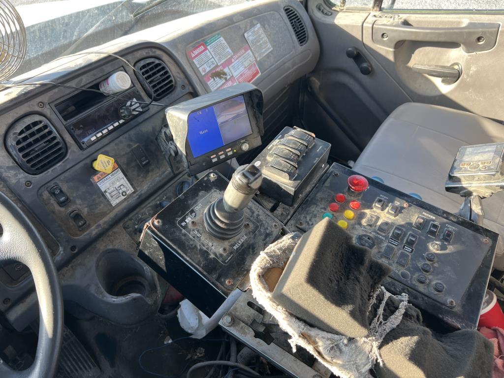 2019 Freightliner 108SD Garbage Truck