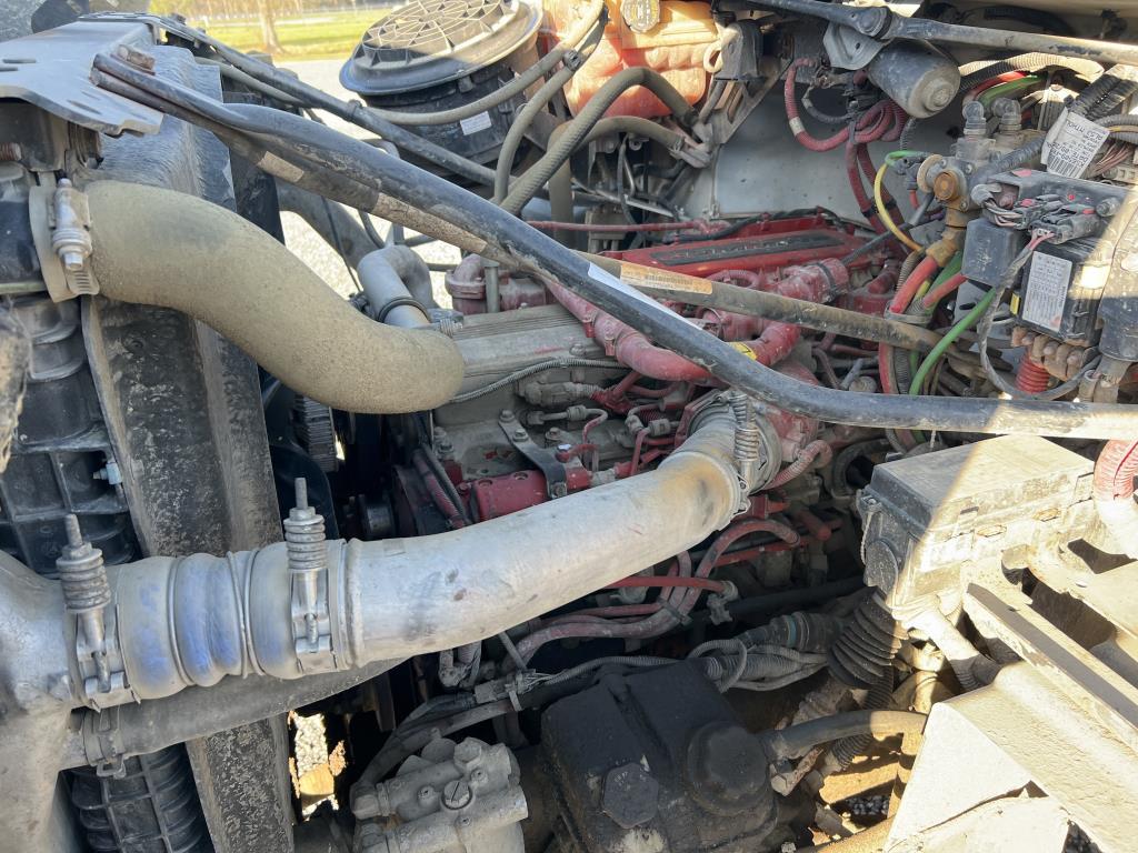 2019 Freightliner 108SD Garbage Truck