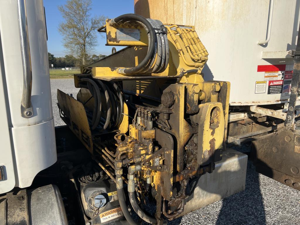 2019 Freightliner 108SD Garbage Truck