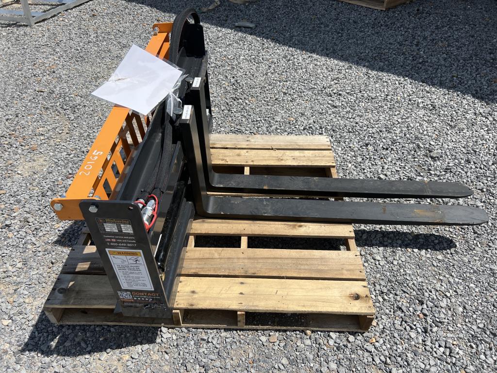 2025 Wolverine PFA-11-3300G Hydraulic Pallet Fork