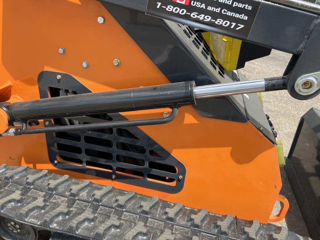 2025 LandHonor LDH-T460 Mini Skid Steer Loader