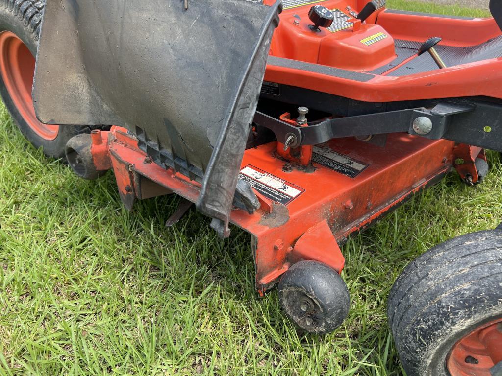 Kubota ZG227 Zero Turn Mower