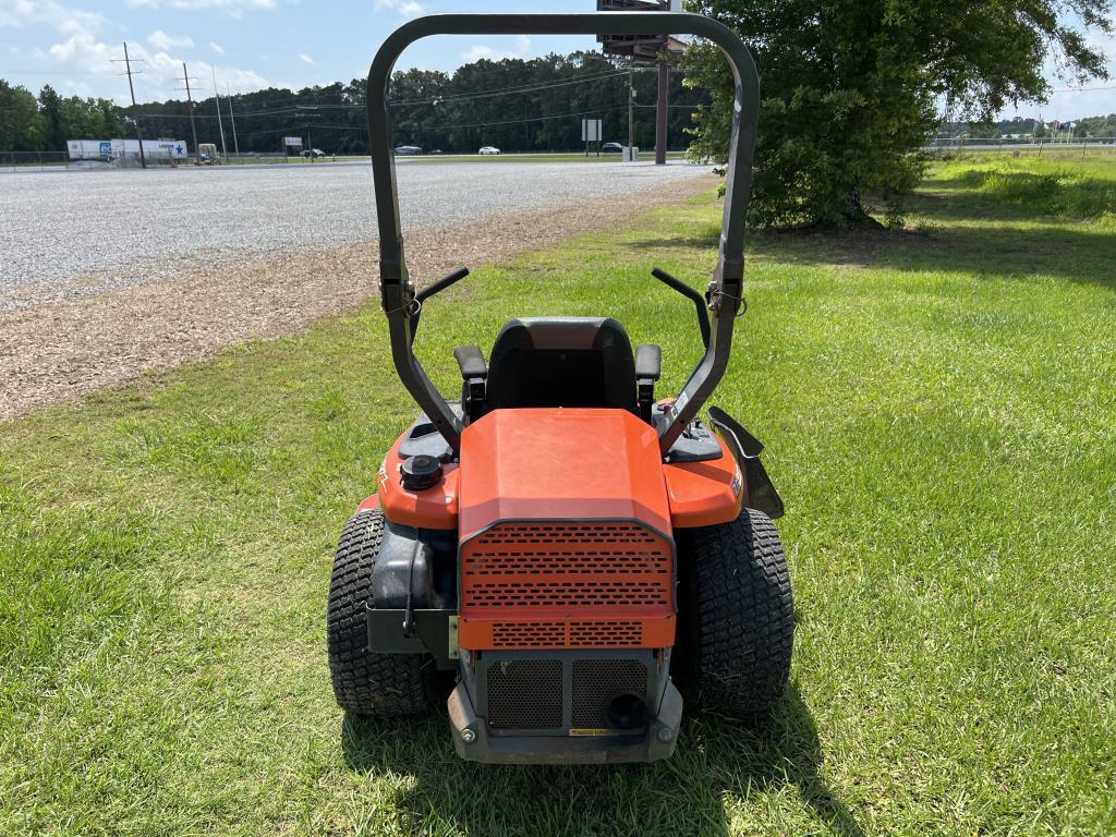 Kubota ZG227 Zero Turn Mower