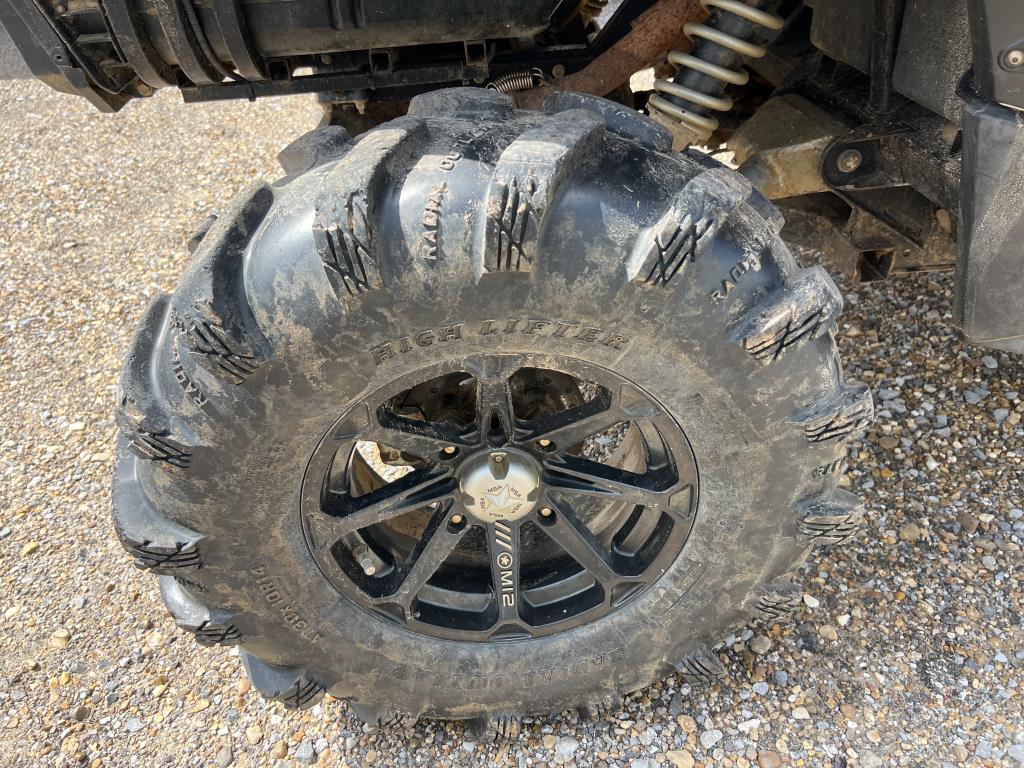 Can-Am Commander XT UTV