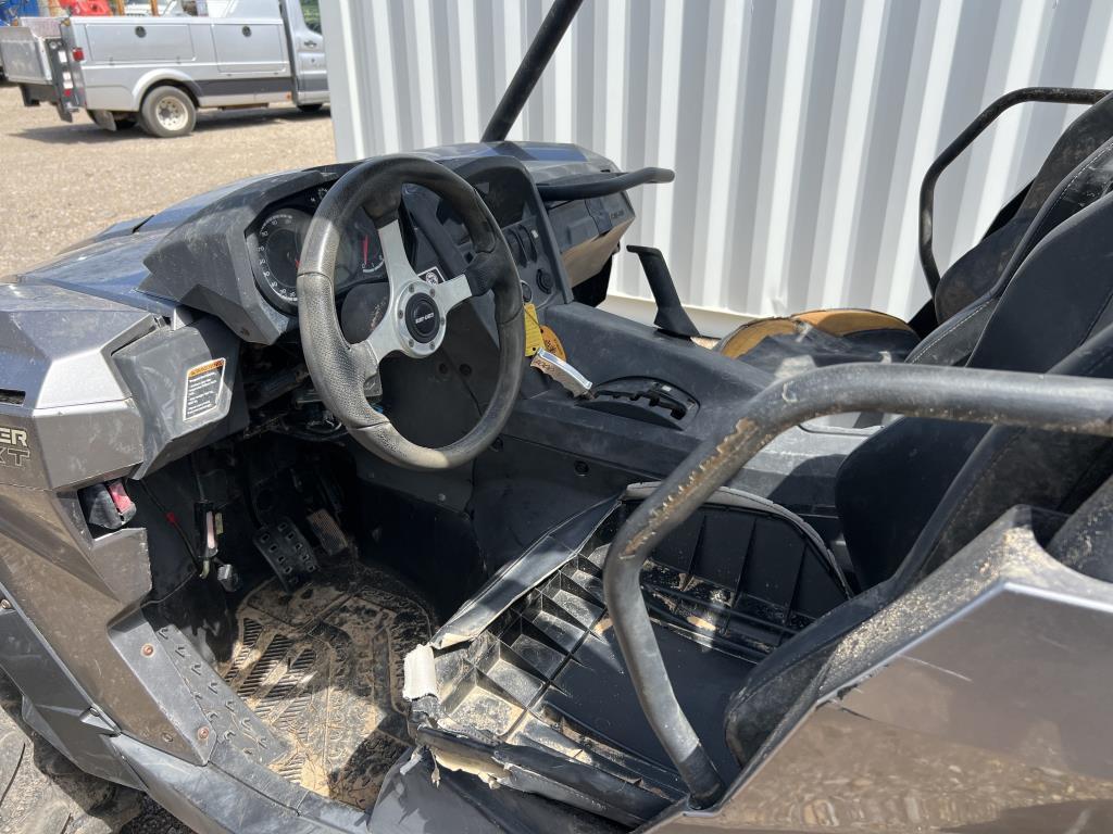 Can-Am Commander XT UTV