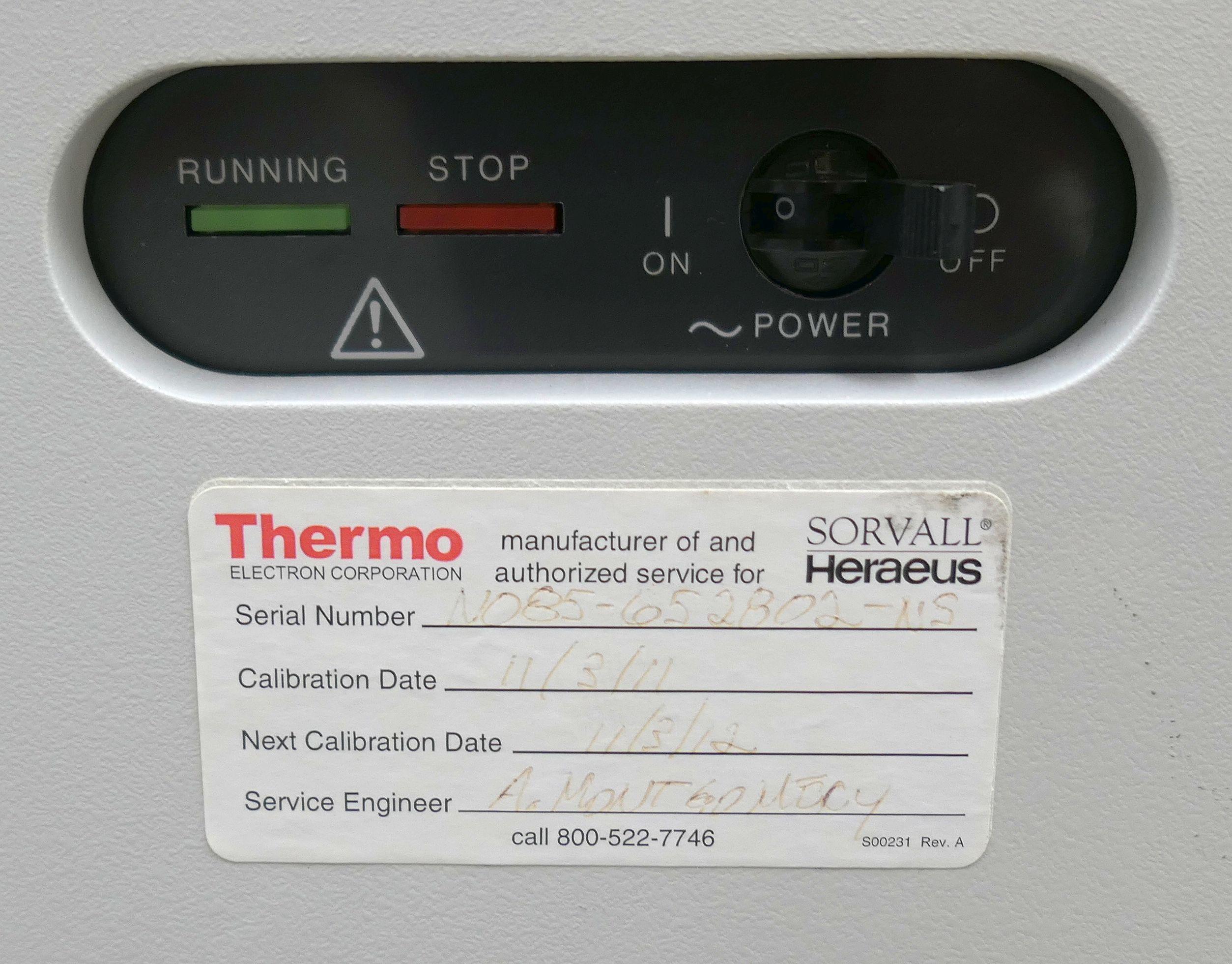 Centrifuge: Thermo Electron corp. Sorvall Discovery M150 SE, 1 Item on Cart
