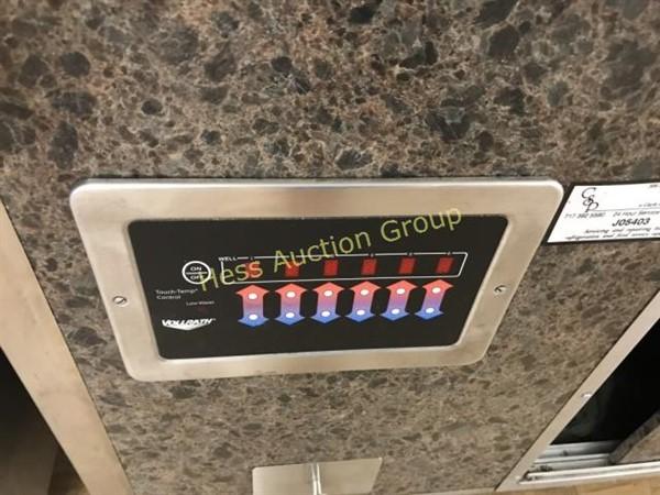 Vollrath Self Contained 5 bay non working table (no refrigeration and no electric)