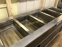 Vollrath Self Contained 5 bay non working table (no refrigeration and no electric)