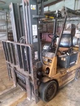 CAT 50 Fork Lift