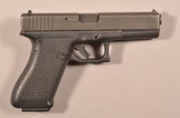 Glock 17 9x19 Handgun