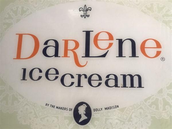 DarLene Ice Cream Light-Up Trade Sign