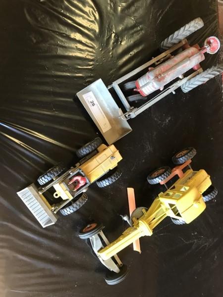 3 Hubley Toys