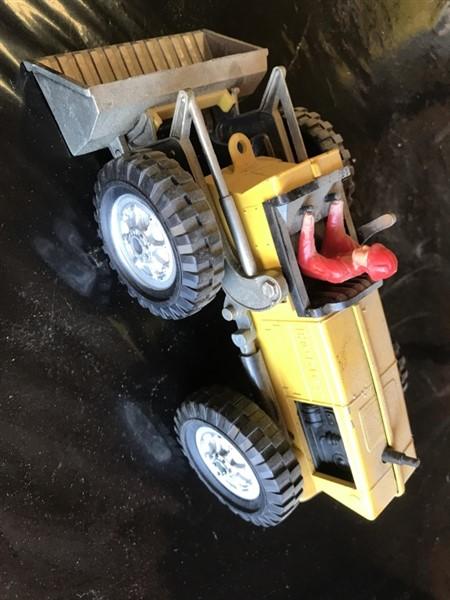 3 Hubley Toys