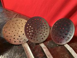 5 Graniteware Ladles and Sieves