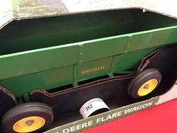 John Deere 1/8 Scale Toy Flare Wagon