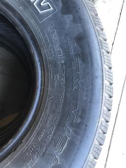 (2) Michelin LT265/75r16